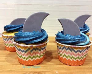 shark cupcake6