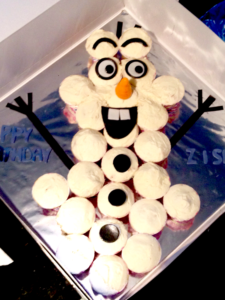 Olaf Frozen Pull Apart Cake Cupcakes Singapore