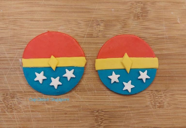 DC Superhero Superwoman Cupcakes Singapore