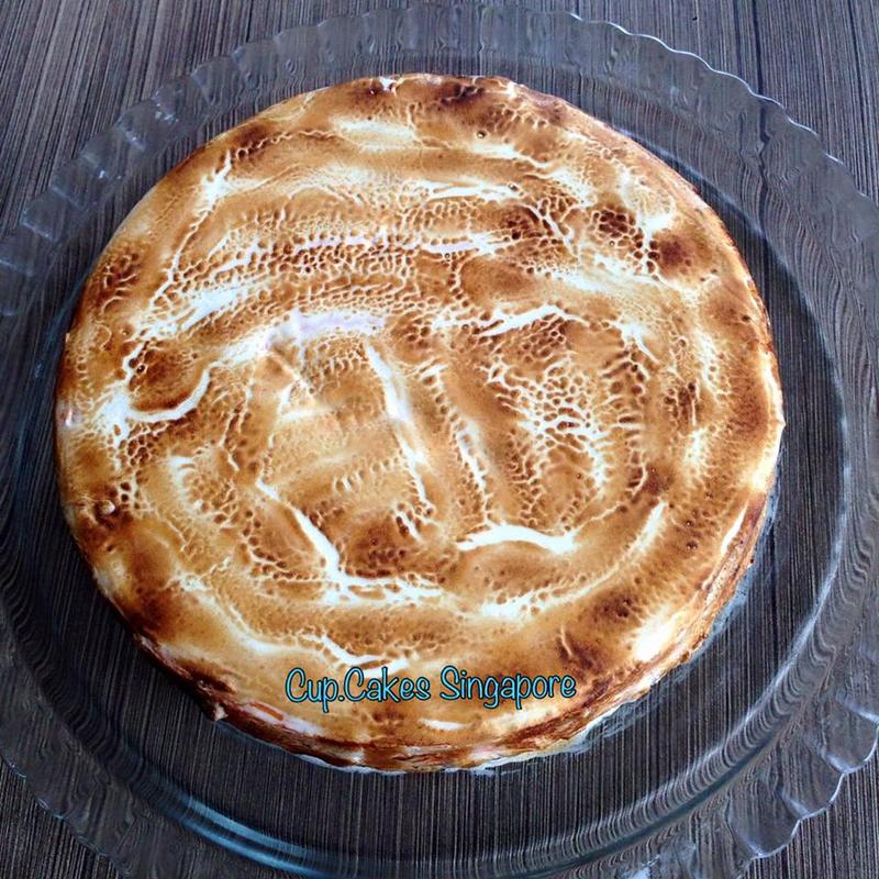 Meringue cheesecake