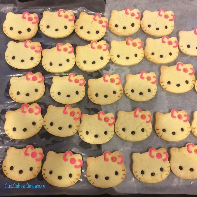 hello kitty cookies