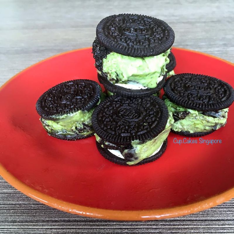 matcha cheesecake