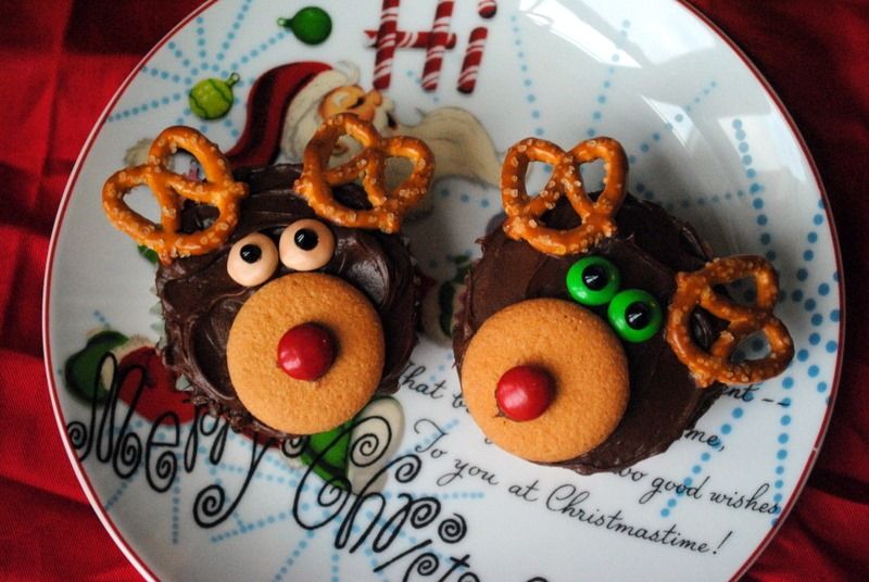 reindeer-cupcakes-059