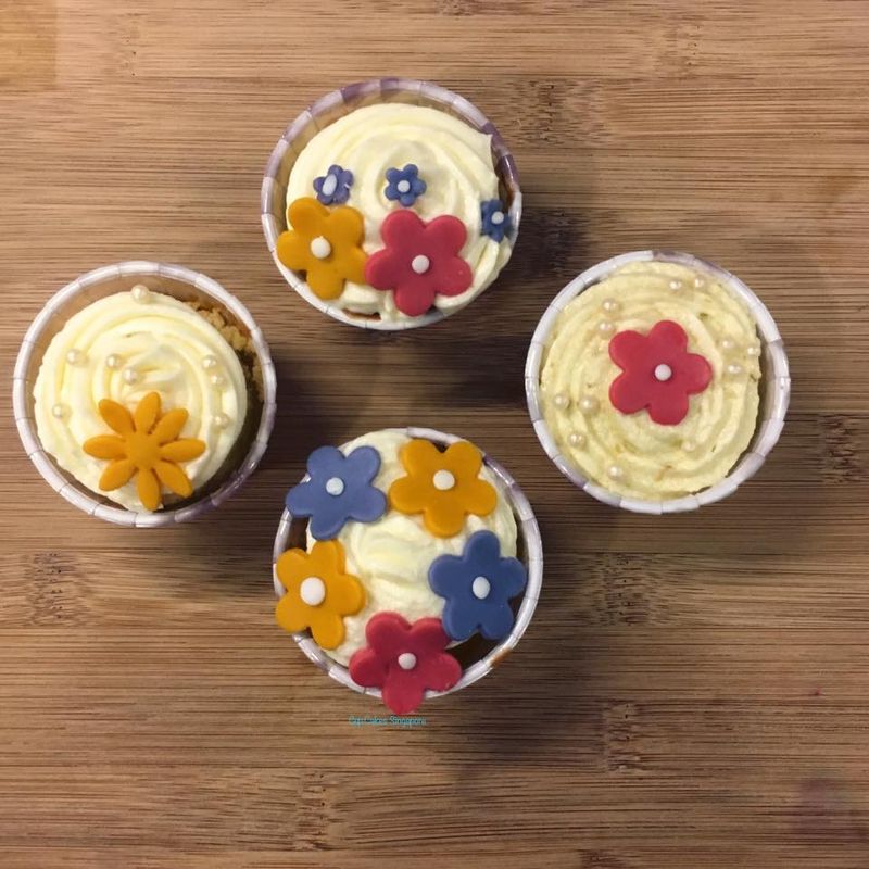 wonderland cupcakes 14